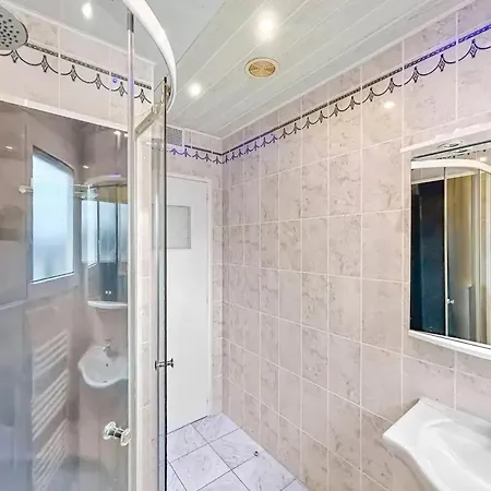 Maison Charmante A Avec Jardin Prive * Saint-Herblain