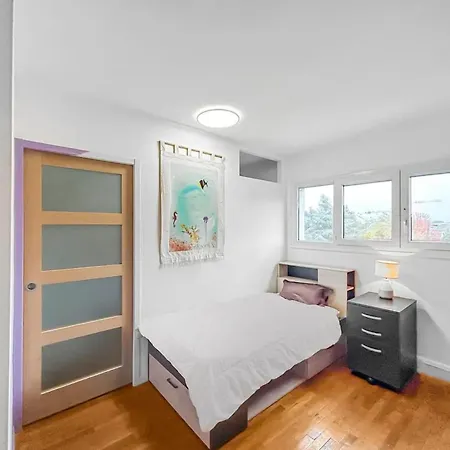 Maison Charmante A Avec Jardin Prive Saint-Herblain