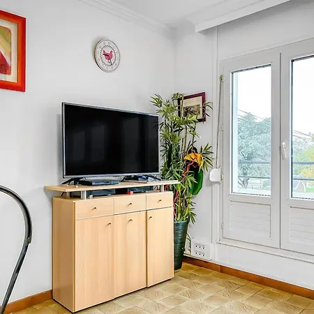 Maison Charmante à Avec Jardin Privé *