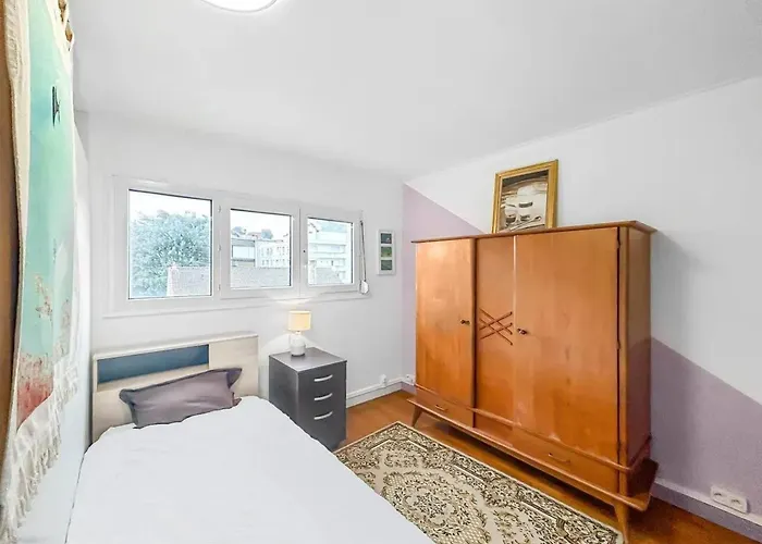 Maison Charmante à Avec Jardin Privé Saint-Herblain